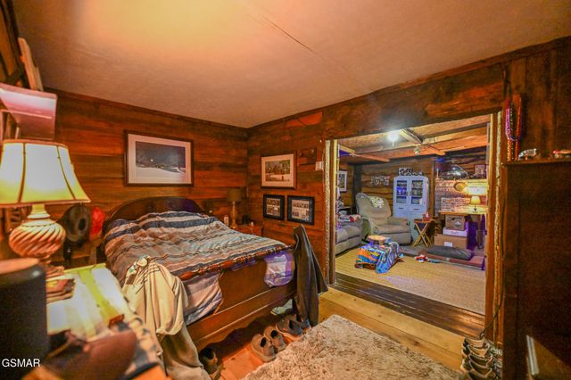 1941 Bluff Mountain Road, Sevierville, TN 37876