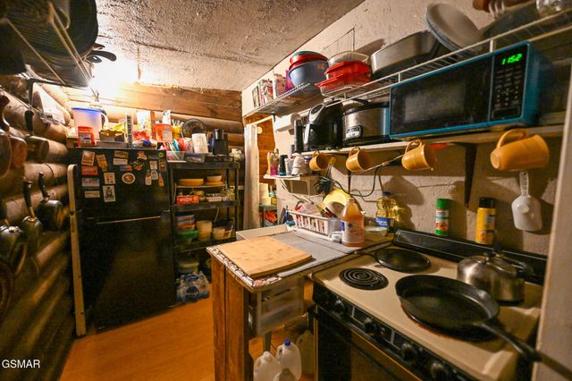 1941 Bluff Mountain Road, Sevierville, TN 37876