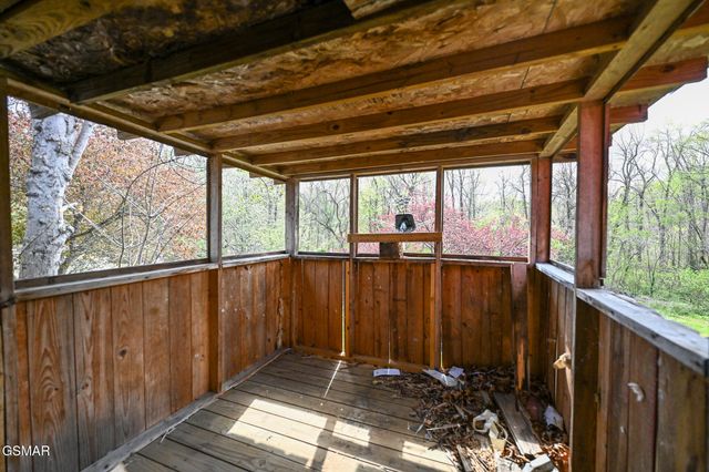 1941 Bluff Mountain Road, Sevierville, TN 37876