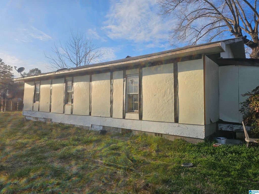 278 COUNTY ROAD 802, Heflin, AL 36264