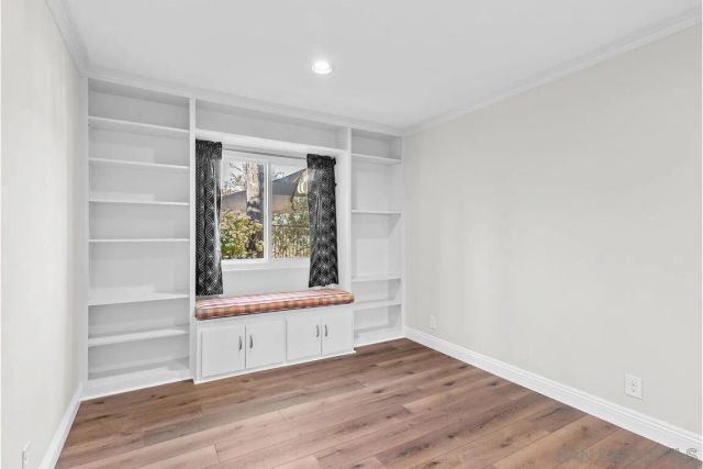 9160 Paseo Cresta, Santee, CA 92071