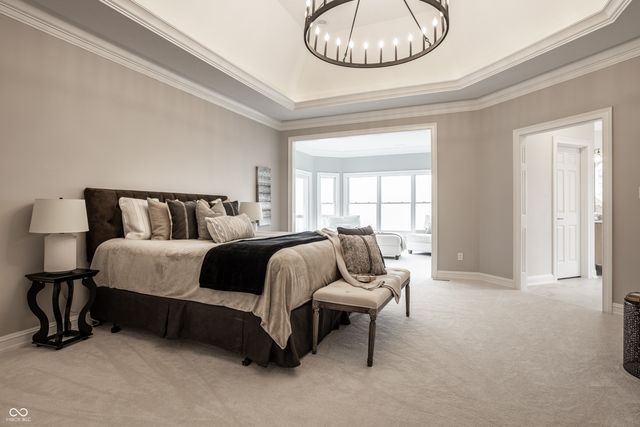 9889 Summerlakes Drive, Carmel, IN 46032