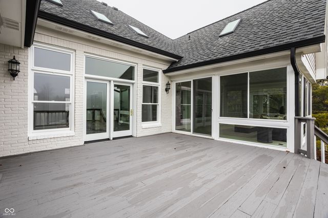 9889 Summerlakes Drive, Carmel, IN 46032