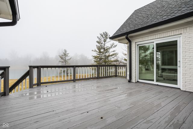 9889 Summerlakes Drive, Carmel, IN 46032