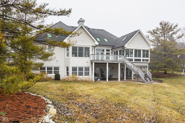 9889 Summerlakes Drive, Carmel, IN 46032