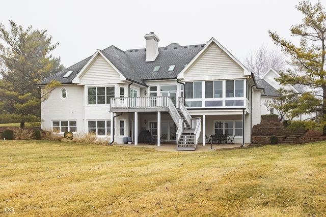 9889 Summerlakes Drive, Carmel, IN 46032