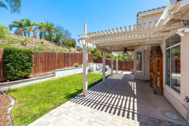 838 Masters Dr, Oceanside, CA 92057