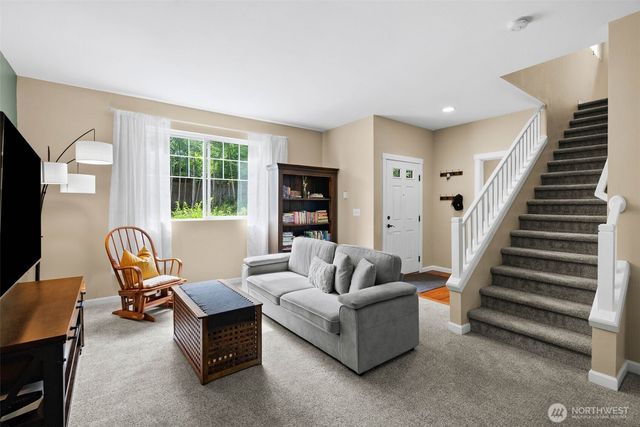 2067 Caleb Place SE, Port Orchard, WA 98366