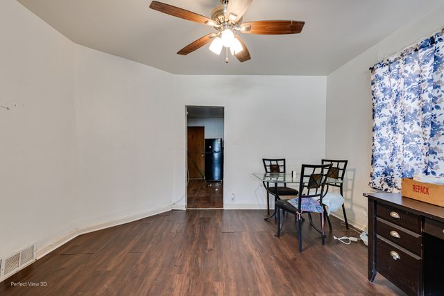 8220 S Wolcott Avenue, Chicago, IL 60620