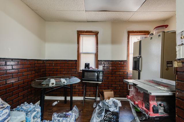 8220 S Wolcott Avenue, Chicago, IL 60620