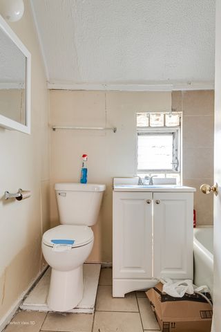 8220 S Wolcott Avenue, Chicago, IL 60620