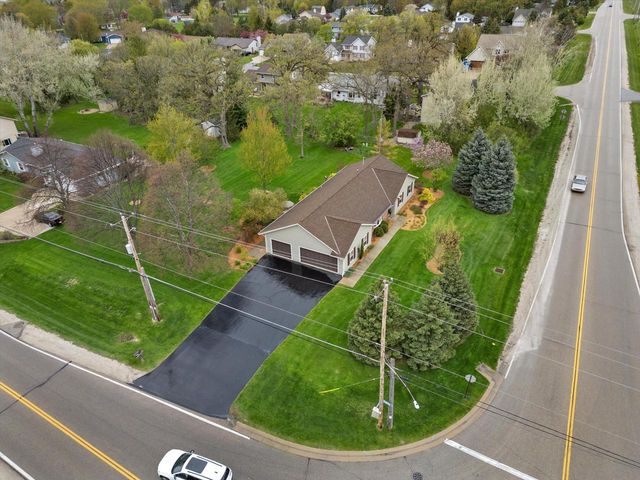 3510 Nicholson ROAD, Franksville, WI 53126