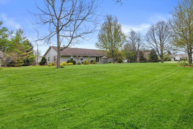 3510 Nicholson ROAD, Franksville, WI 53126