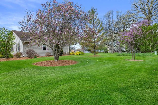 3510 Nicholson ROAD, Franksville, WI 53126