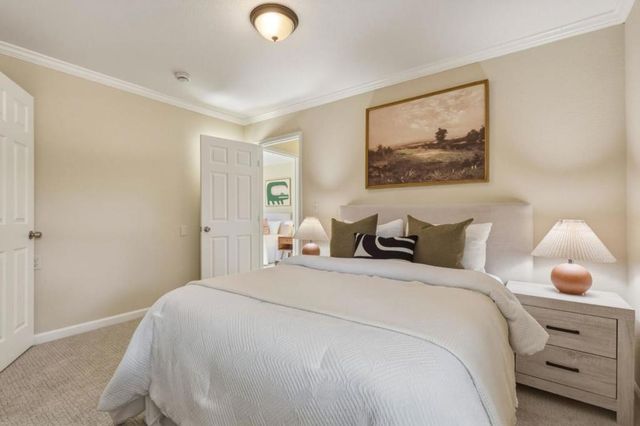 470 Bell Street, East Palo Alto, CA 94303