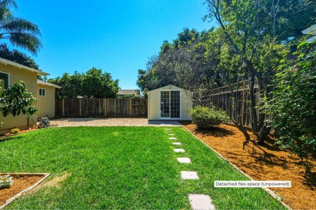 470 Bell Street, East Palo Alto, CA 94303