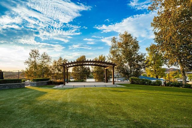 29760 Eagle Point Drive, Canyon Lake, CA 92587