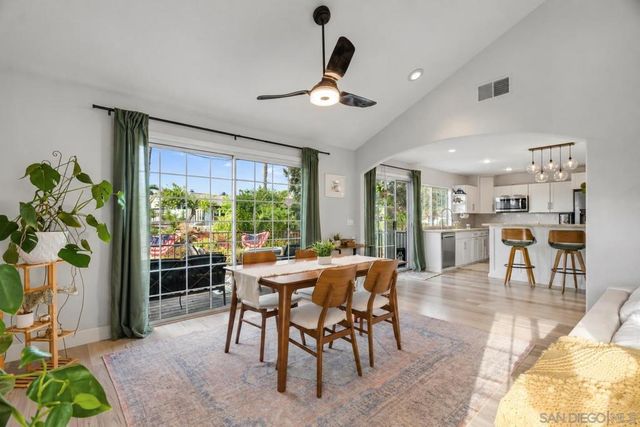 29760 Eagle Point Drive, Canyon Lake, CA 92587