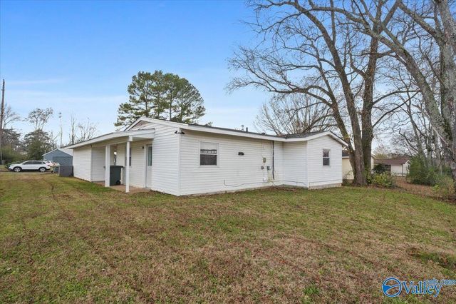 111 NE Whitney Avenue, Huntsville, AL 35811