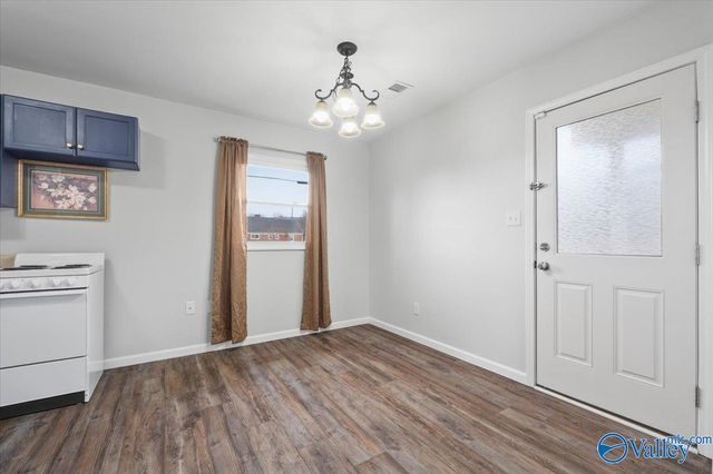 111 NE Whitney Avenue, Huntsville, AL 35811