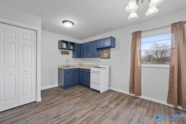 111 NE Whitney Avenue, Huntsville, AL 35811