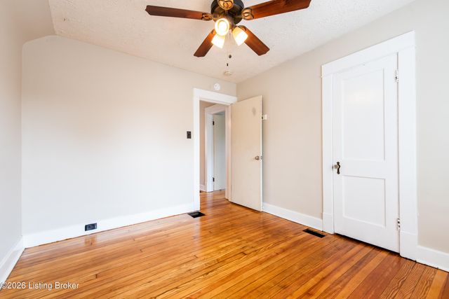 516 Colorado Ave, Louisville, KY 40208