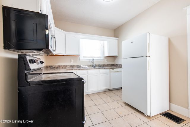 516 Colorado Ave, Louisville, KY 40208