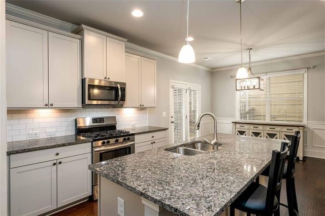 6622 Trailblazer Road, Flowery Branch, GA 30542