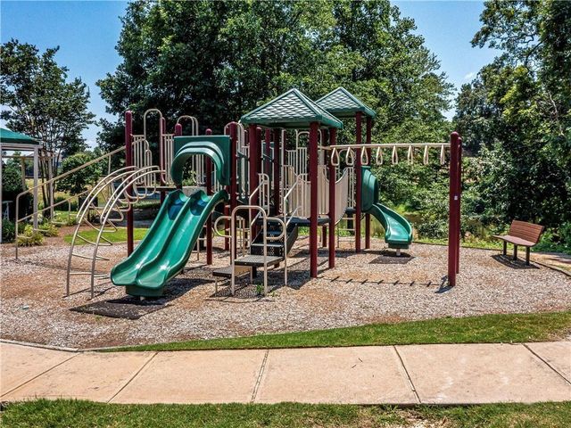 6622 Trailblazer Road, Flowery Branch, GA 30542