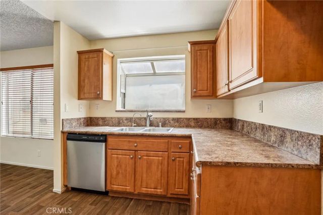 11150 Glenoaks Boulevard 271, Pacoima, CA 91331