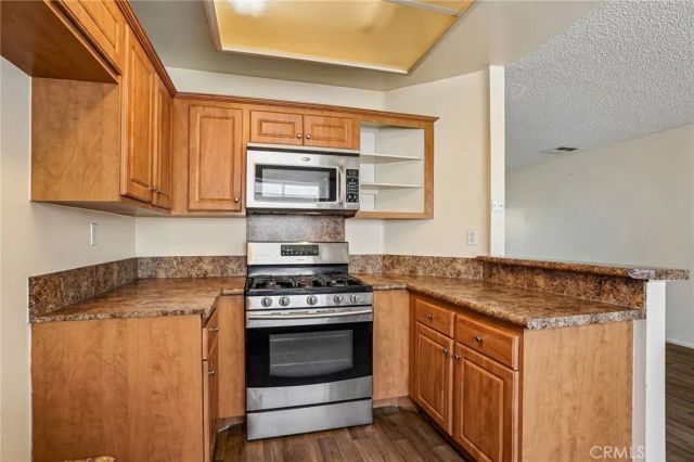 11150 Glenoaks Boulevard 271, Pacoima, CA 91331