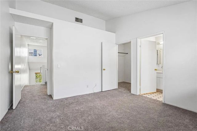 11150 Glenoaks Boulevard 271, Pacoima, CA 91331