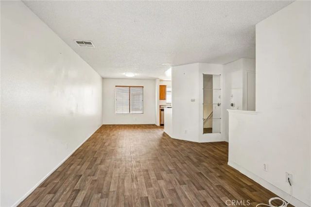 11150 Glenoaks Boulevard 271, Pacoima, CA 91331