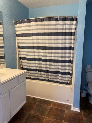 3614 Yale Street 2, Galveston, TX 77554