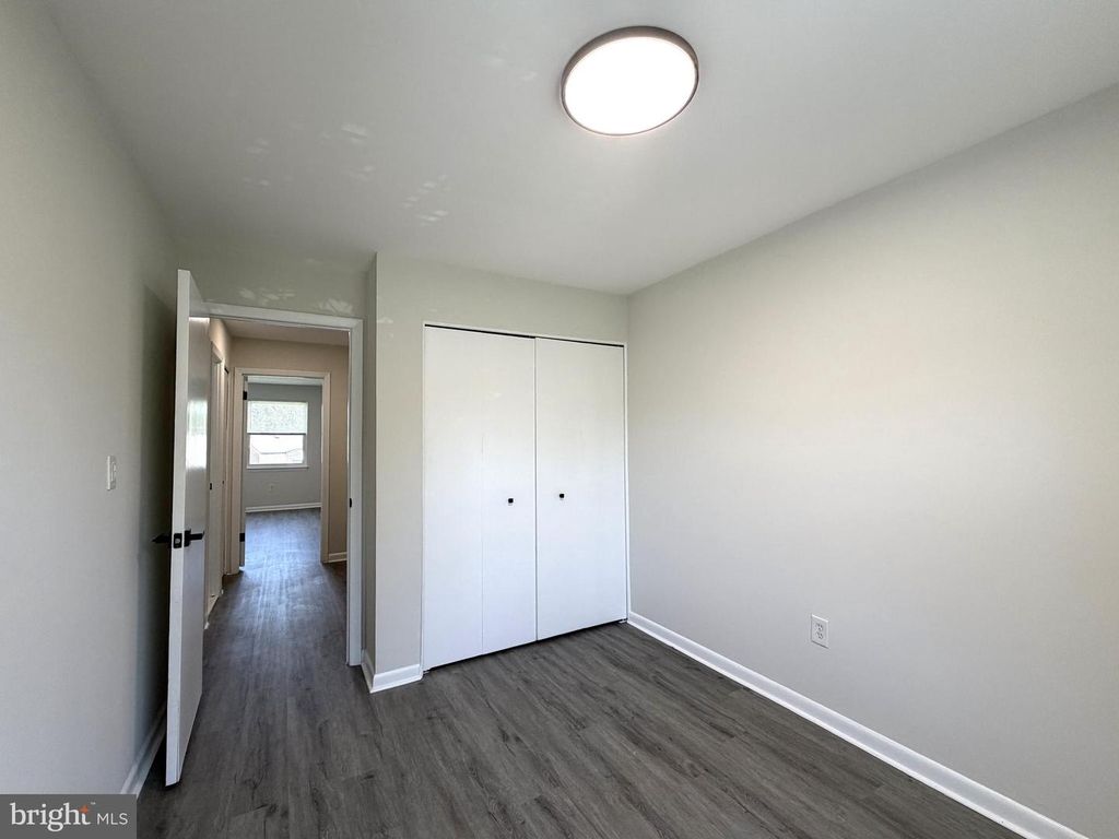 Image 28 of property listing at 20 BARONESS CT, Owings Mills, MD 21117