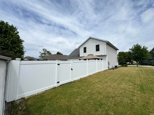 1241 Mintcrest Drive, Goshen, IN 46526