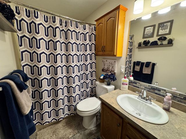 1241 Mintcrest Drive, Goshen, IN 46526