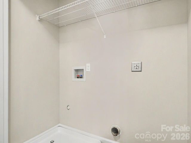 12102 Hampton Place Drive, Charlotte, NC 28269