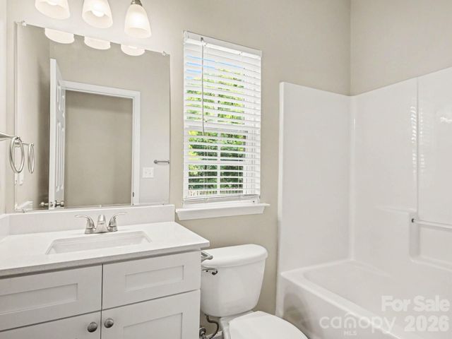 12102 Hampton Place Drive, Charlotte, NC 28269
