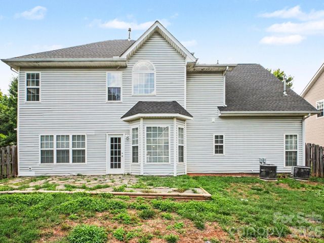 12102 Hampton Place Drive, Charlotte, NC 28269
