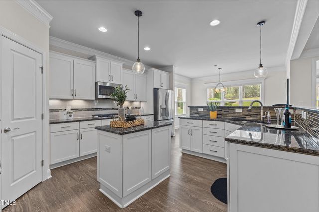 3108 Hampton Ridge Rd, Fayetteville, NC 28311