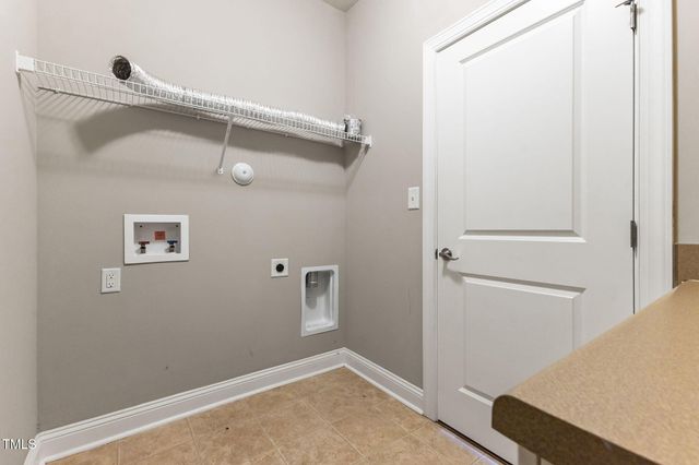3108 Hampton Ridge Rd, Fayetteville, NC 28311