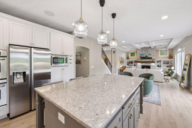 3049 Fairway Drive, Chaska, MN 55318