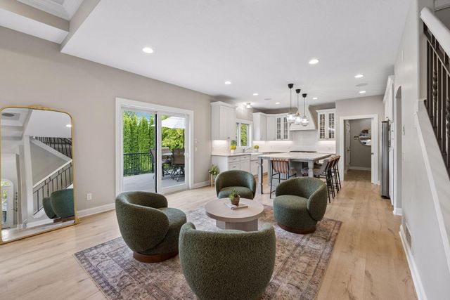 3049 Fairway Drive, Chaska, MN 55318