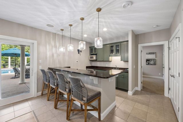 3049 Fairway Drive, Chaska, MN 55318