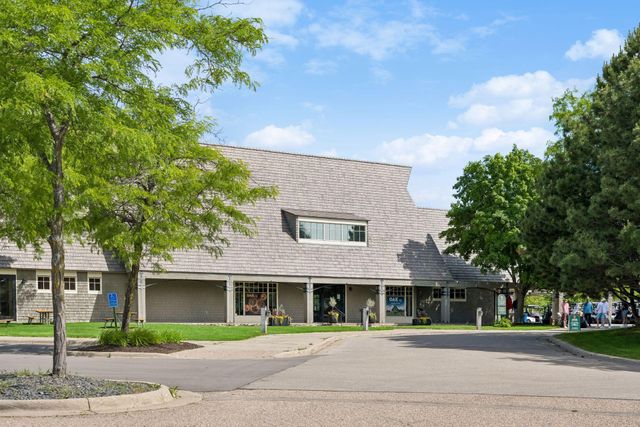 3049 Fairway Drive, Chaska, MN 55318