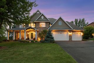 3049 Fairway Drive, Chaska, MN 55318