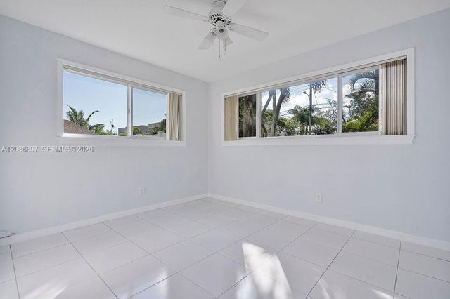 2475 NE 214th Street, Aventura, FL 33180