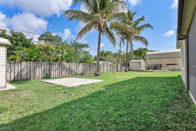 2475 NE 214th Street, Aventura, FL 33180