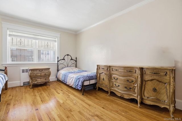 2530 Bronxwood Avenue, Bronx, NY 10469